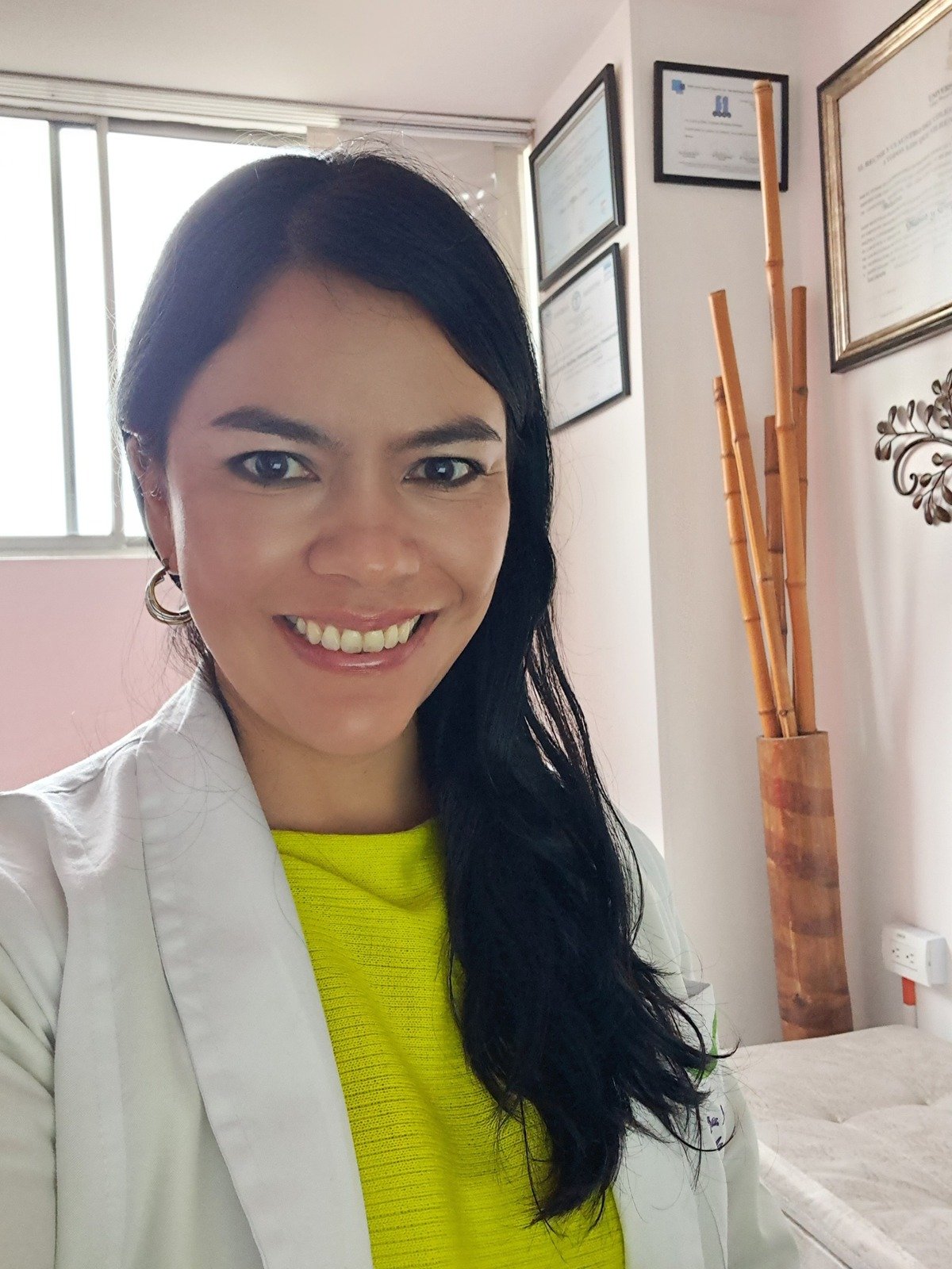 Dra. Ivonne Lozano